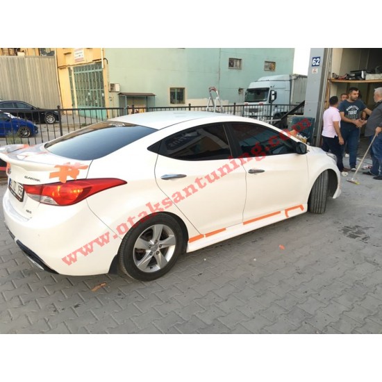hyundai elantra bagaj üstü spoyler