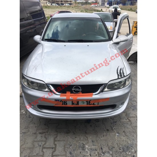 Opel vectra b i500 ön tampon Opel vectra b i500 ön tampon