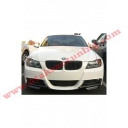 BMW E90 ÖN TAMPON FLAP - (2004-2008) PLASTİK - PARLAK SİYAH
