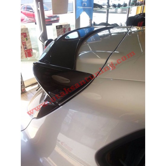renault clio 4 spoiler 