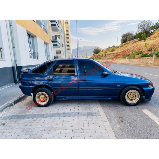 ford escort marşpiyel takımı - PLASTİK